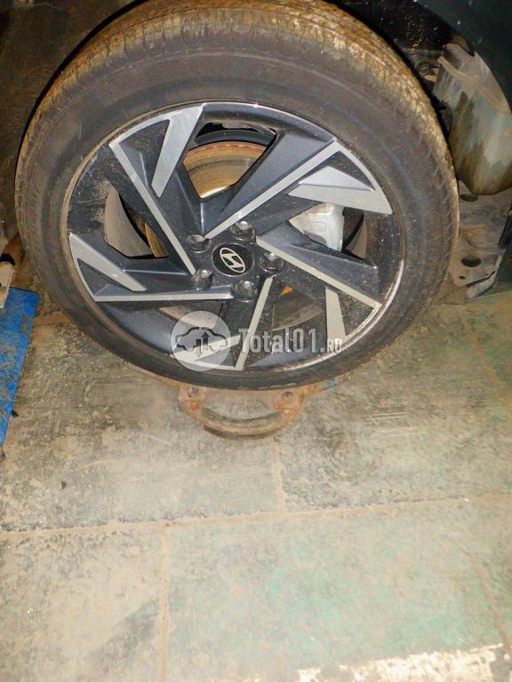 Фото Hyundai Elantra 72