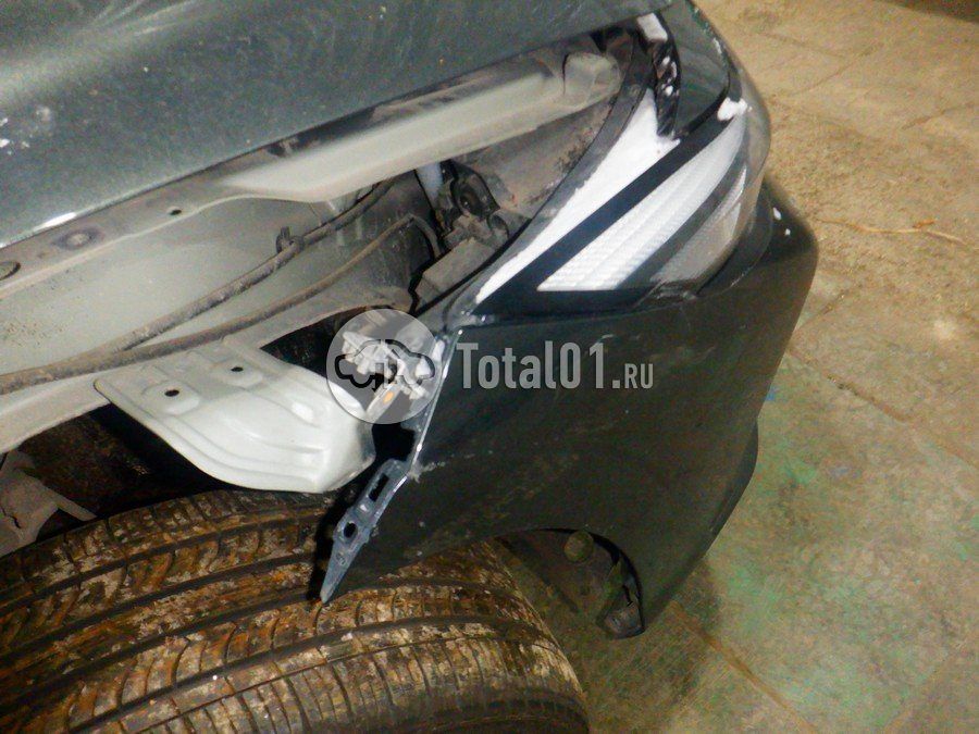 Фото Hyundai Elantra 80