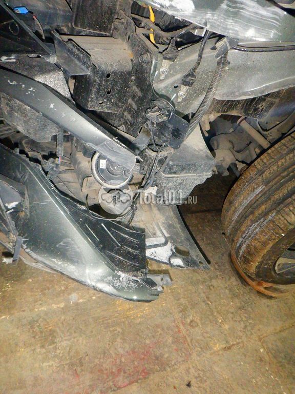 Фото Hyundai Elantra 180