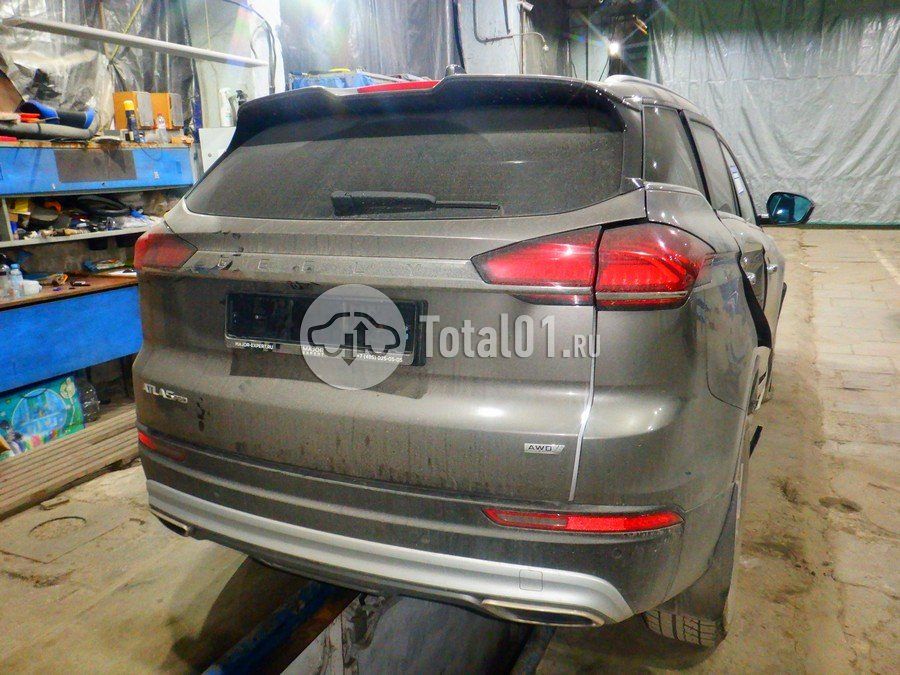 Фото Geely Atlas Pro 12