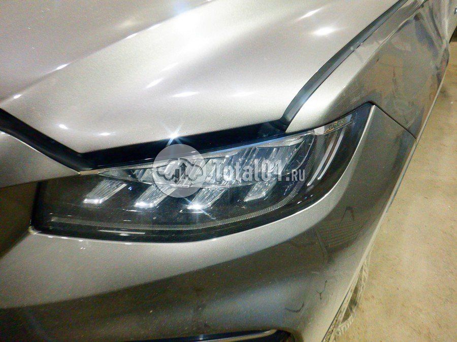 Фото Geely Atlas Pro 190