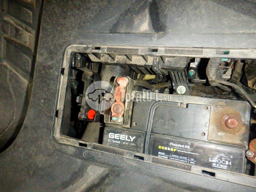 Фото Geely Atlas Pro 220