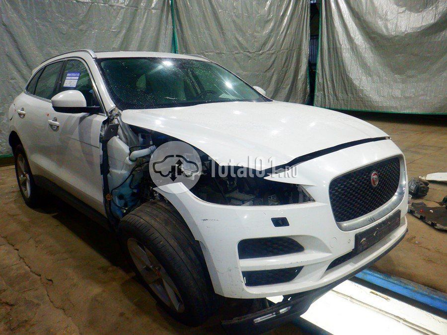 Фото Jaguar F-Pace 6