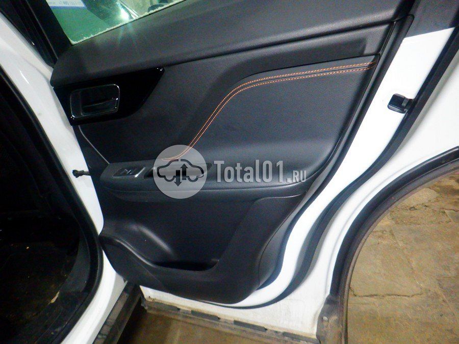 Фото Jaguar F-Pace 38