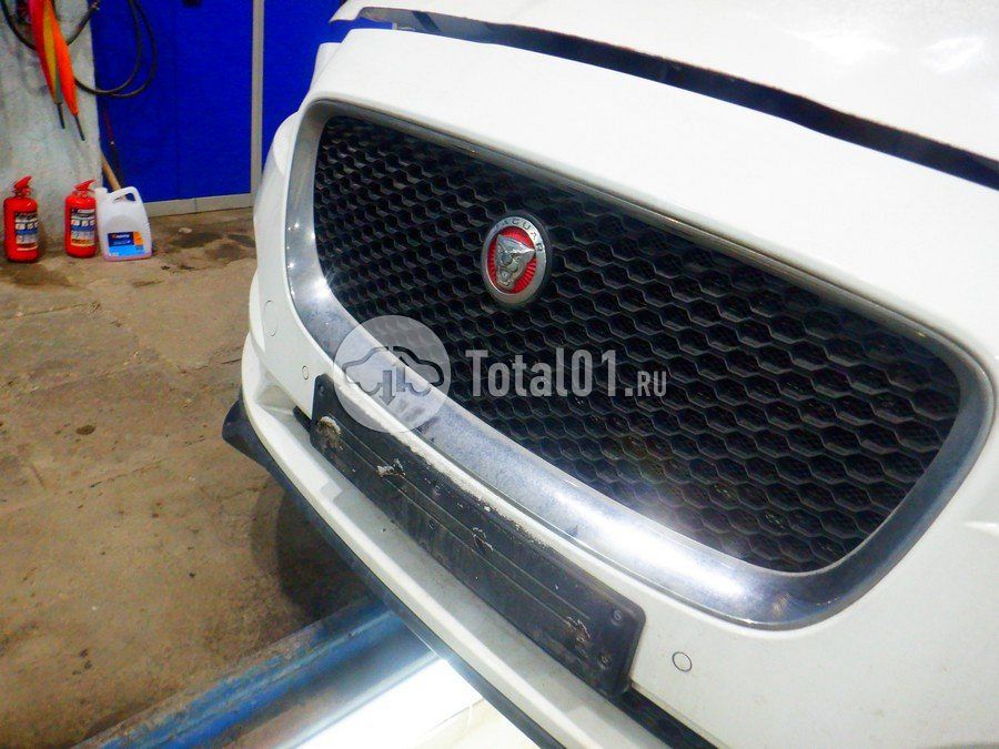 Фото Jaguar F-Pace 208