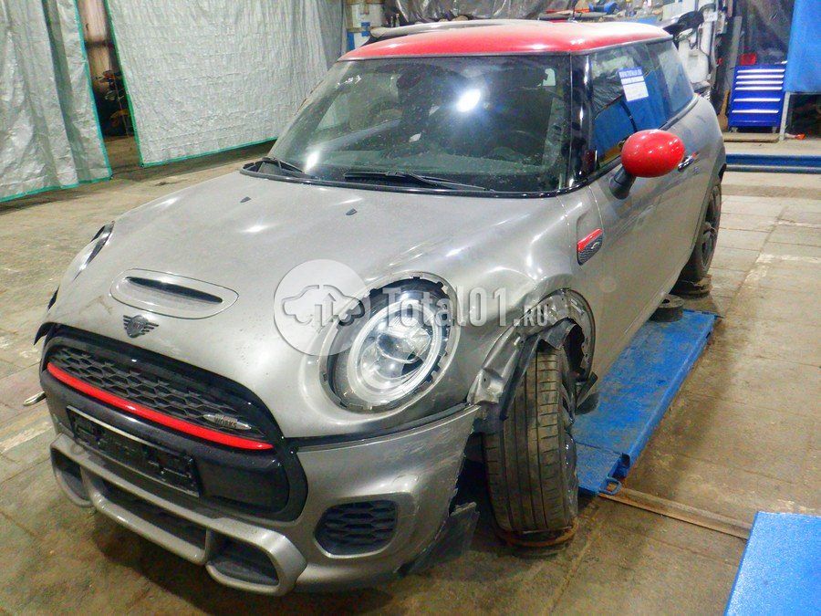 Фото MINI John Cooper Works 6