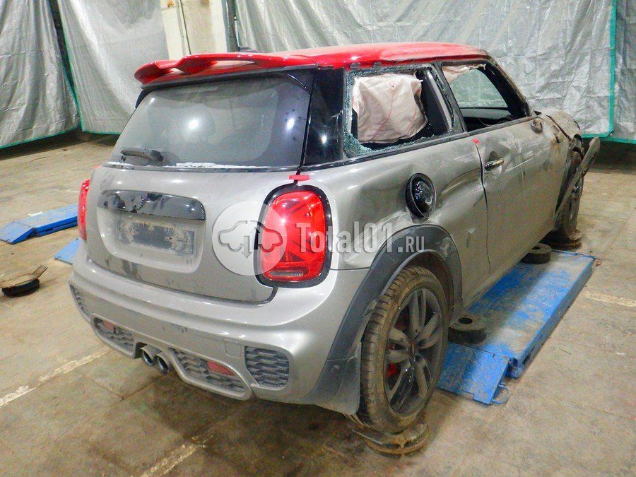 Фото MINI John Cooper Works 14