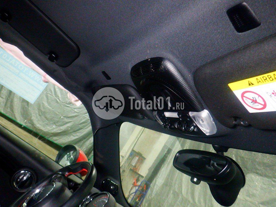 Фото MINI John Cooper Works 36