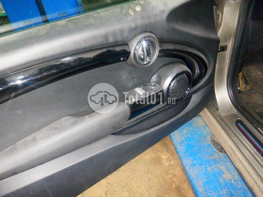 Фото MINI John Cooper Works 56