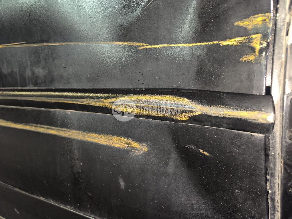 Фото Pontiac Vibe 36