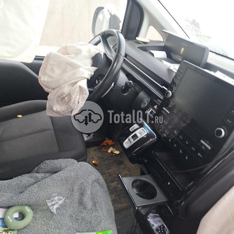 Фото Hyundai Другая 124