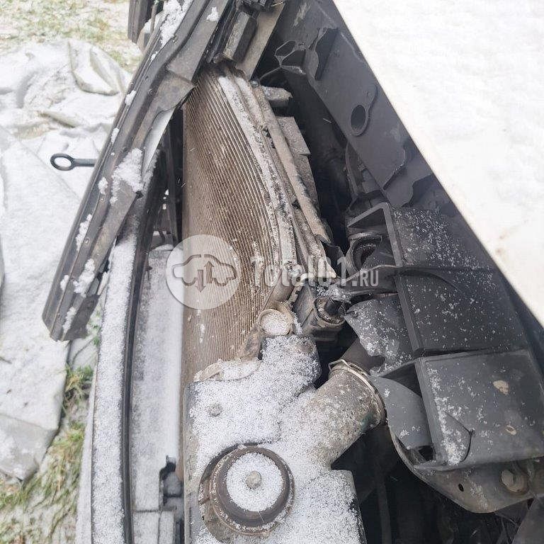 Фото Hyundai Другая 180