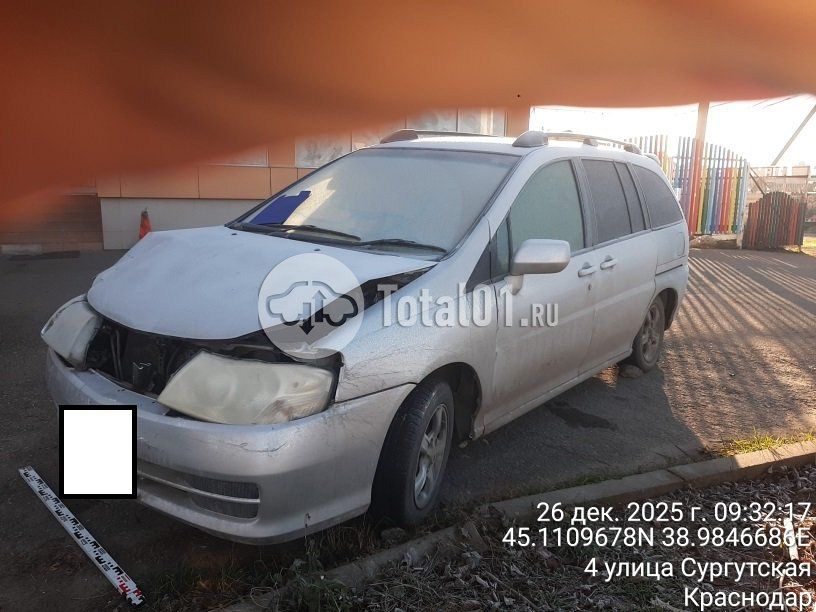 Фото Nissan Liberty 8