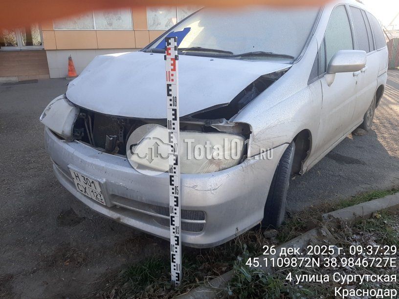 Фото Nissan Liberty 38