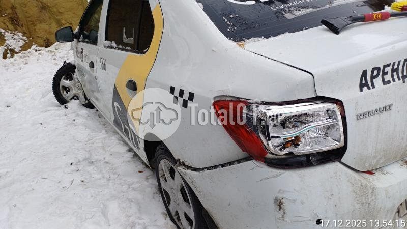 Фото Renault Logan 10