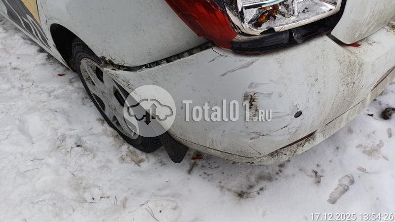 Фото Renault Logan 12