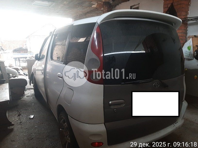 Фото Toyota Funcargo 4