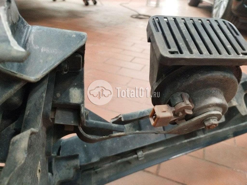 Фото Land Rover Discovery 130