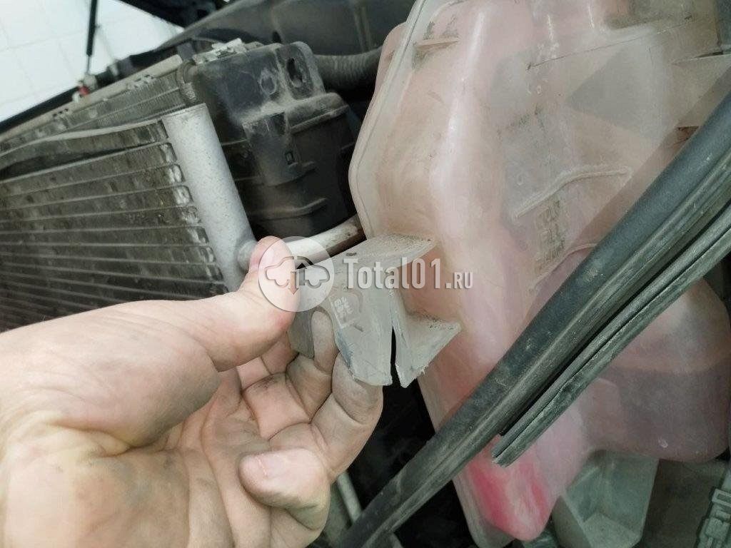 Фото Land Rover Discovery 202