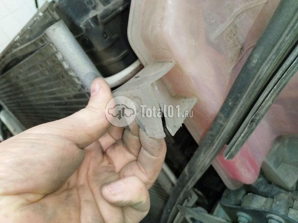 Фото Land Rover Discovery 238