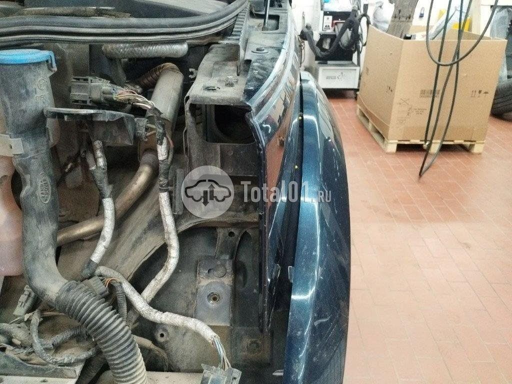 Фото Land Rover Discovery 240