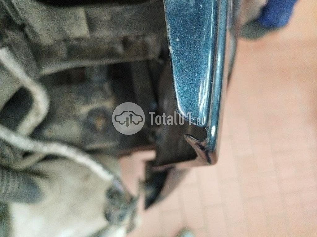 Фото Land Rover Discovery 248