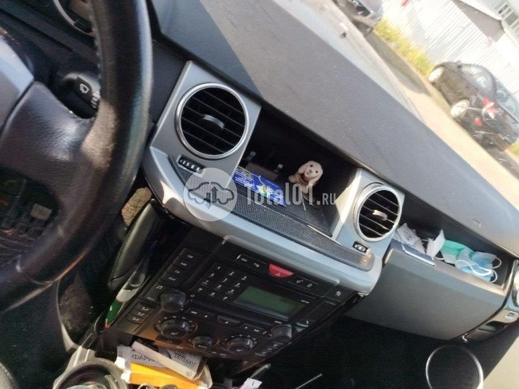 Фото Land Rover Discovery 290