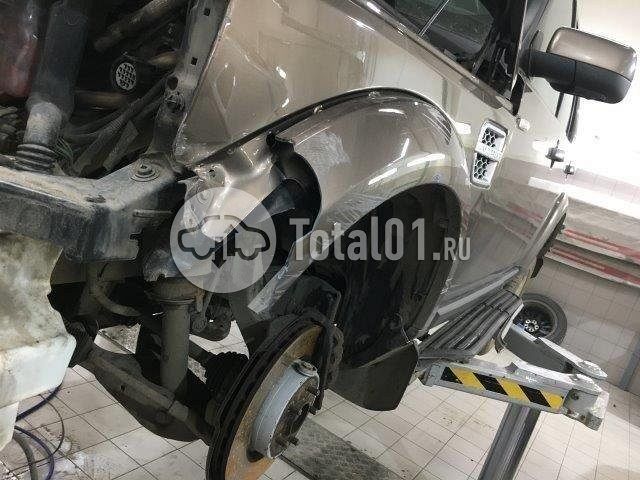 Фото Land Rover Discovery 120