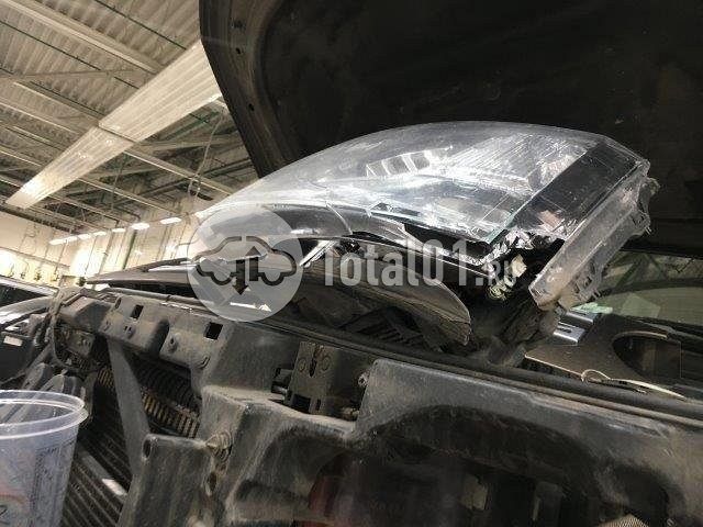 Фото Land Rover Discovery 138