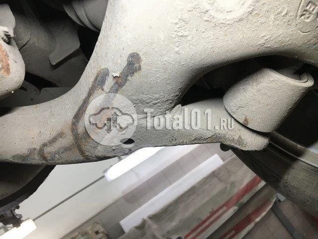 Фото Land Rover Discovery 488