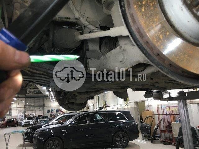 Фото Land Rover Discovery 642