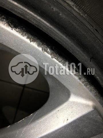 Фото Land Rover Discovery 730