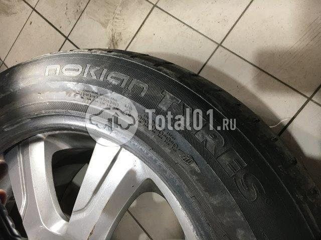 Фото Land Rover Discovery 760