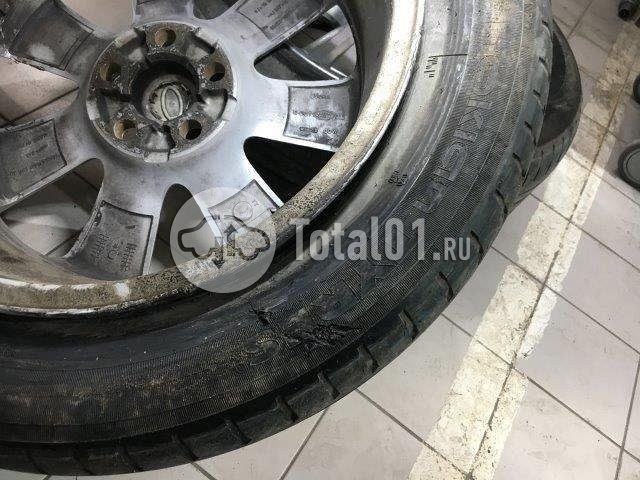 Фото Land Rover Discovery 798