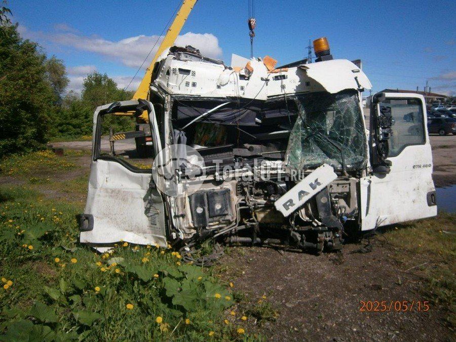 Фото Sitrak C7H 28