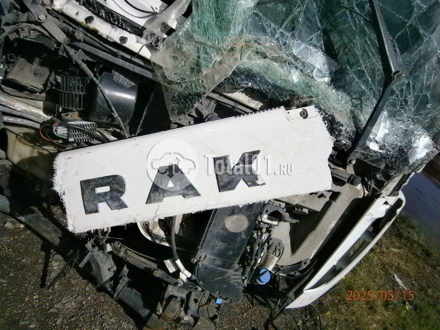 Фото Sitrak C7H 86