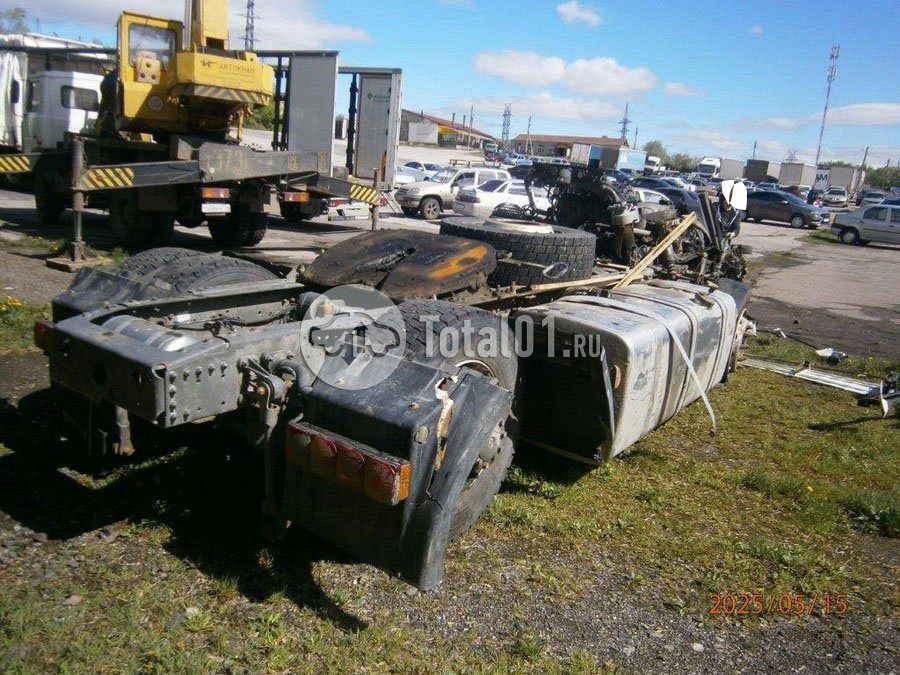 Фото Sitrak C7H 122