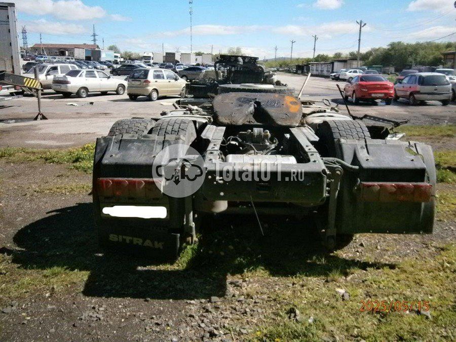 Фото Sitrak C7H 124