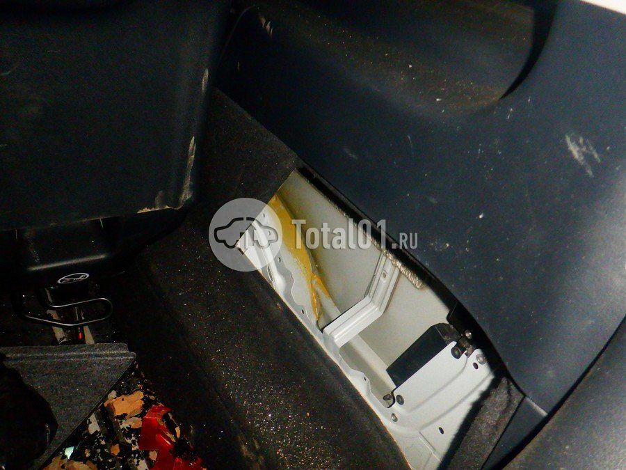 Фото Mercedes-Benz V-класс 90