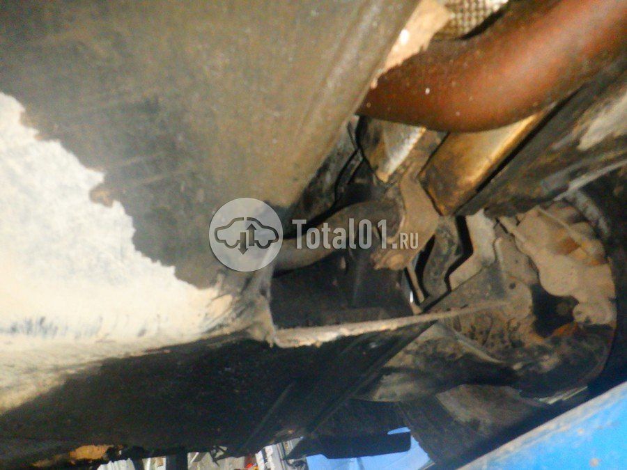 Фото Mercedes-Benz V-класс 408