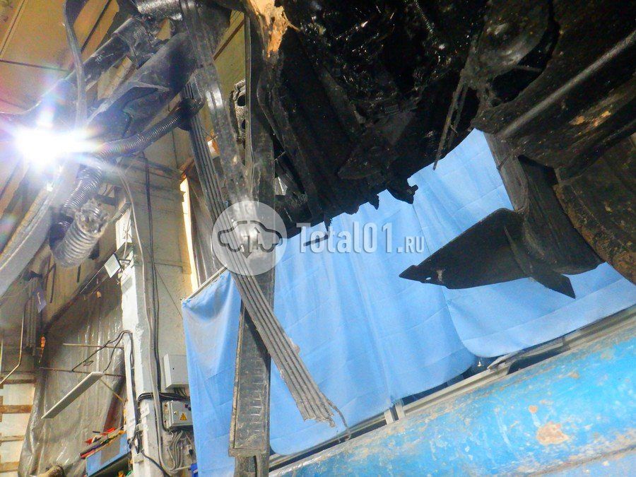 Фото Mercedes-Benz V-класс 410