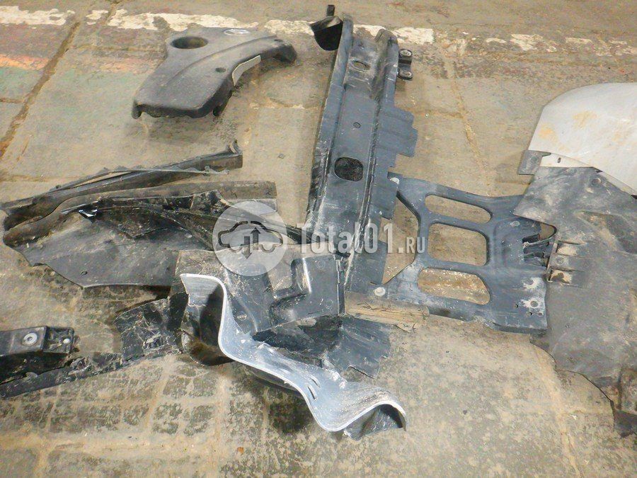 Фото Mercedes-Benz V-класс 472