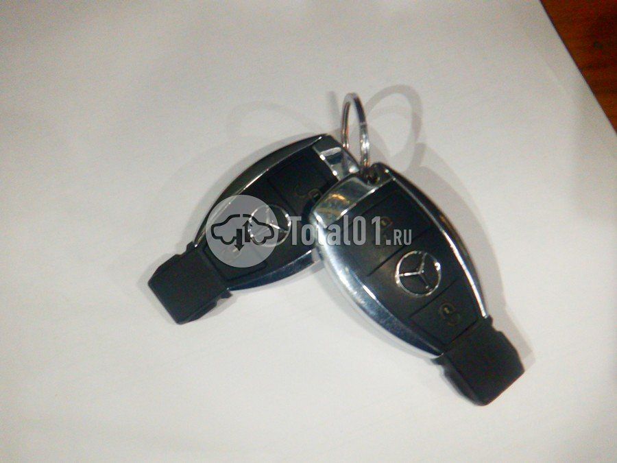 Фото Mercedes-Benz V-класс 486