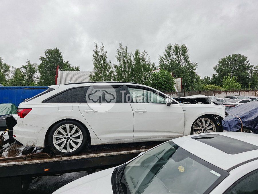 Фото Audi A6 48