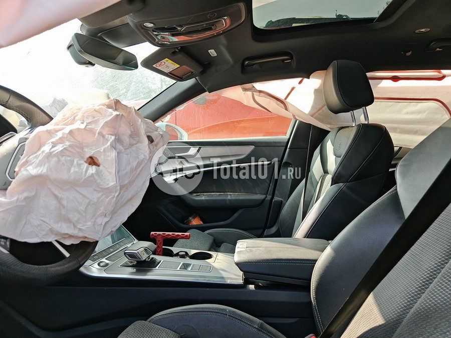 Фото Audi A6 100