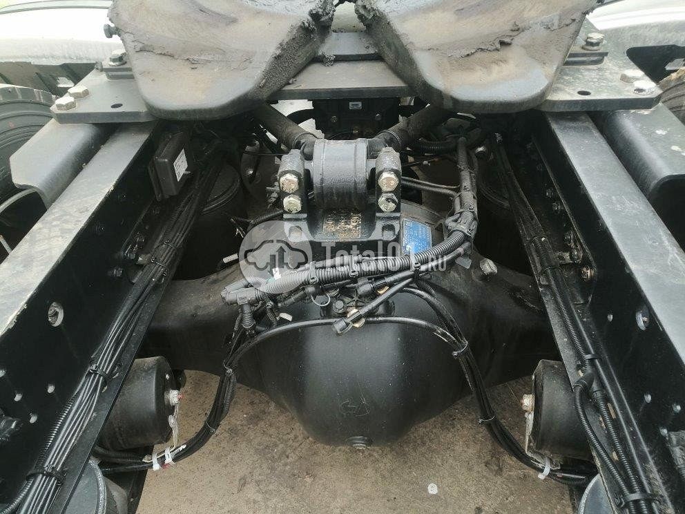 Фото Shacman SX4188YY381 14