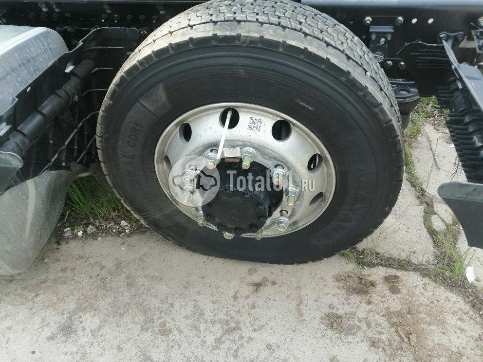 Фото Shacman SX4188YY381 20