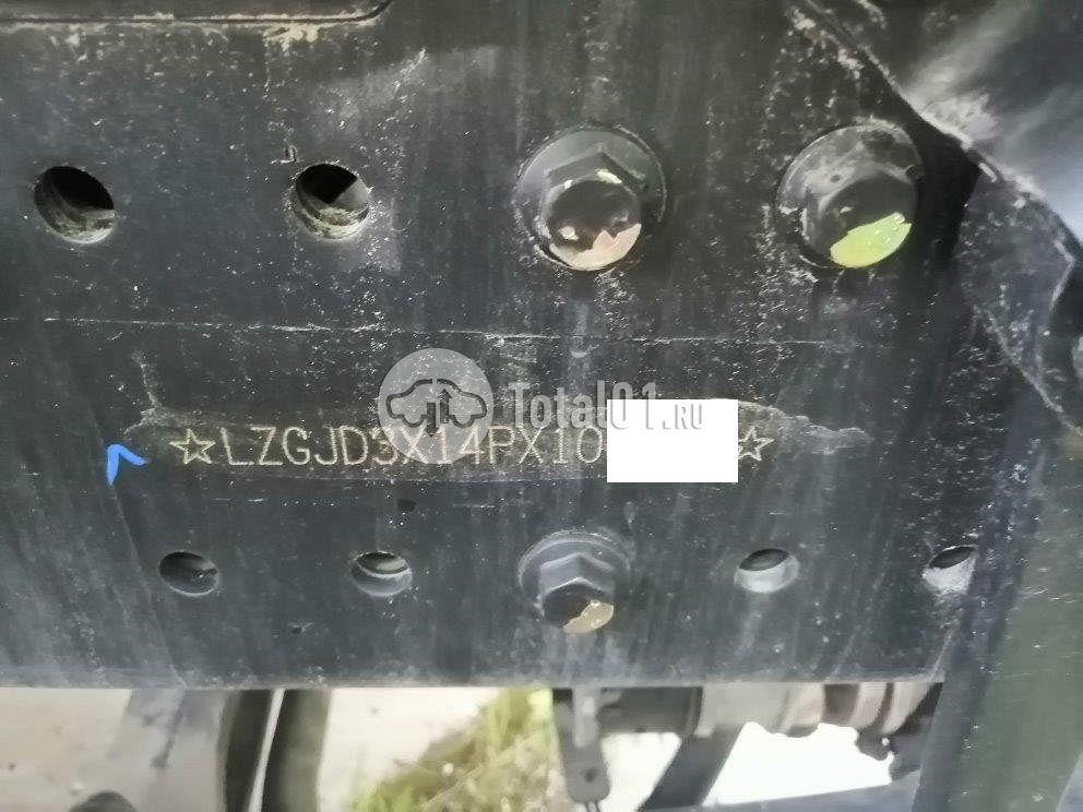 Фото Shacman SX4188YY381 38