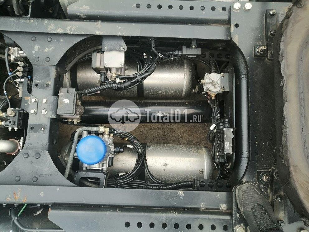 Фото Shacman SX4188YY381 56