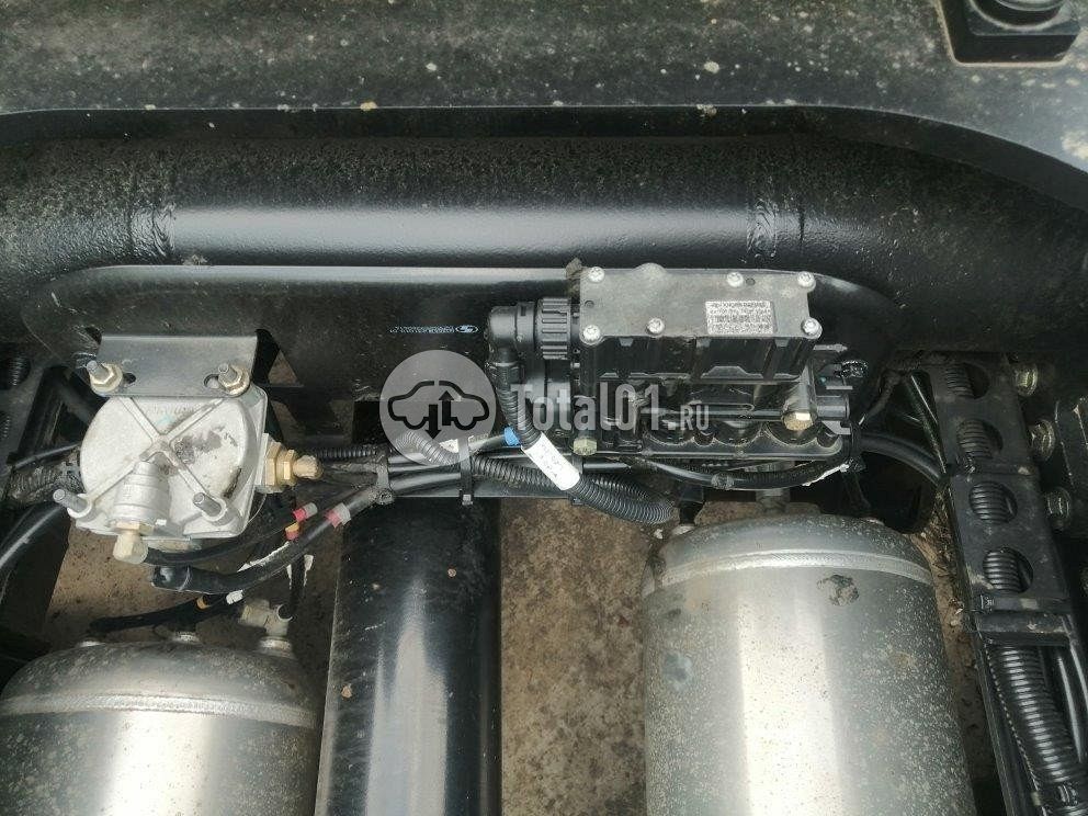 Фото Shacman SX4188YY381 58